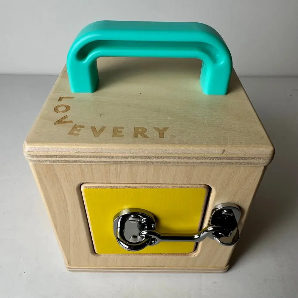 Lovevery Lock Box Montessori Toddler Toy Wooden Fine Motor Learning 19-21
